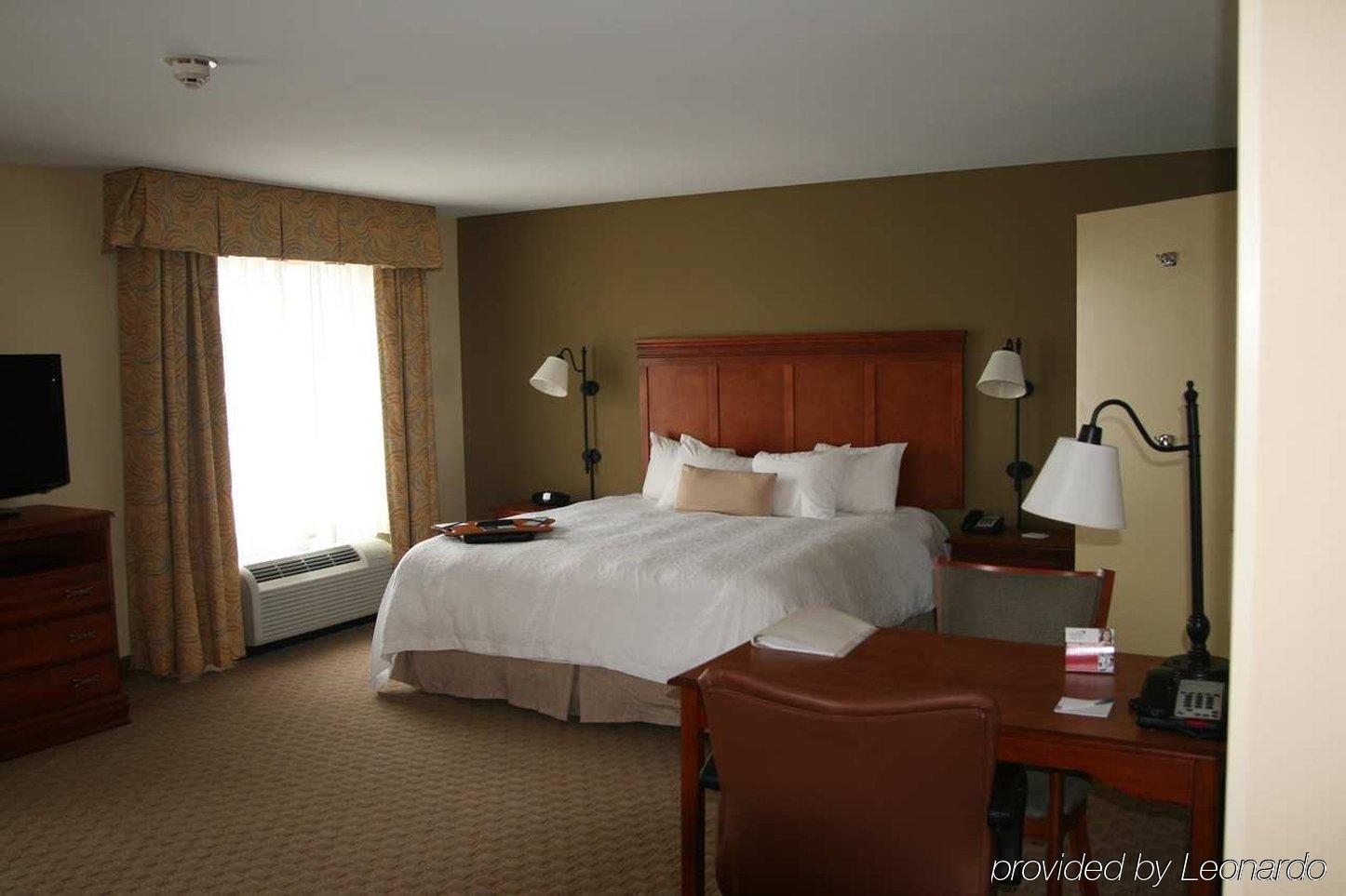 Hampton Inn & Suites Davenport Szoba fotó