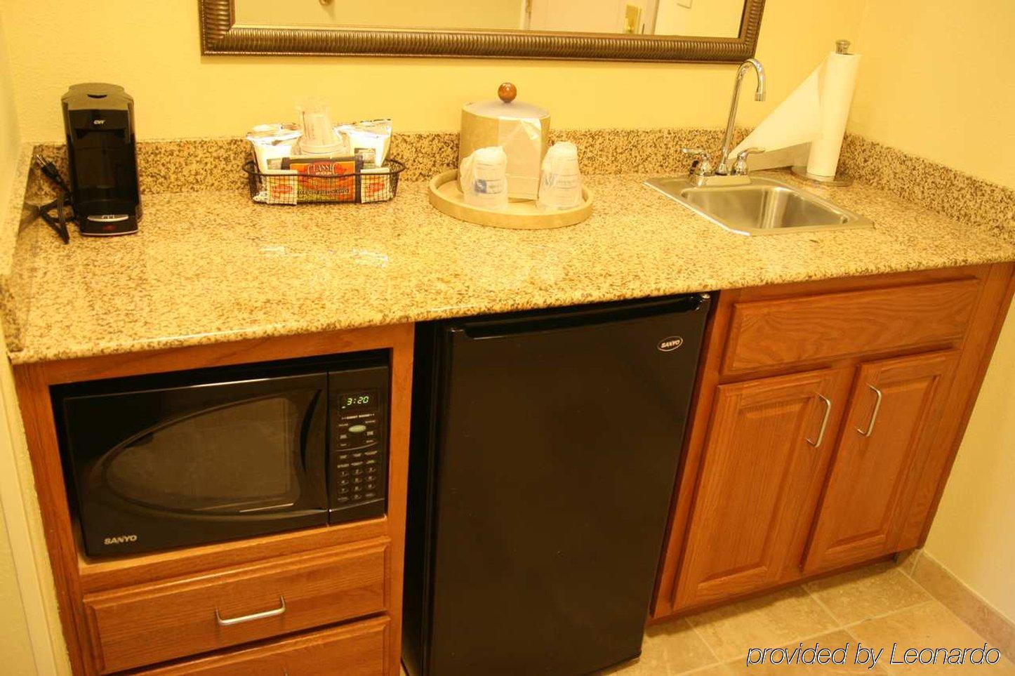 Hampton Inn & Suites Davenport Szoba fotó